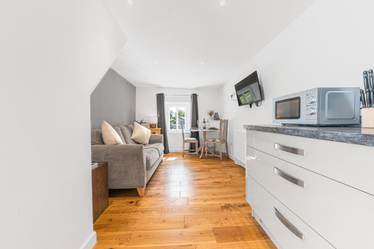 The Black Dog Apartment Dalton in Furness Buitenkant foto
