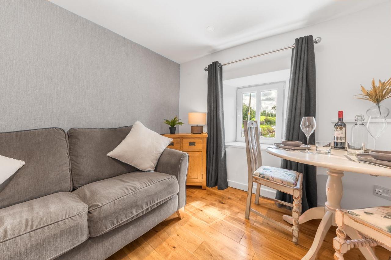 The Black Dog Apartment Dalton in Furness Buitenkant foto