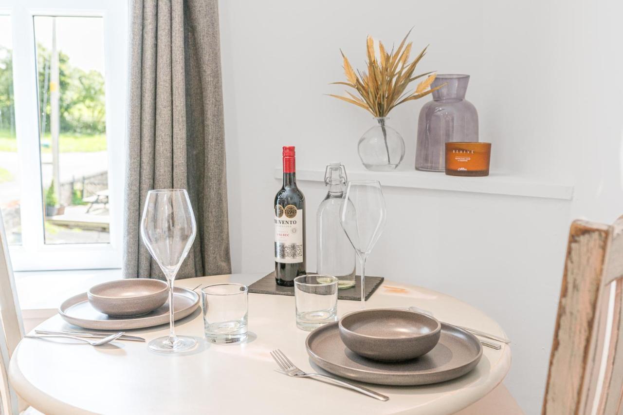 The Black Dog Apartment Dalton in Furness Buitenkant foto